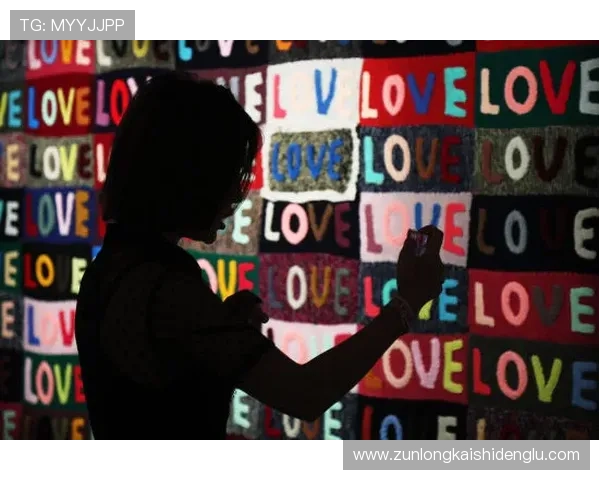 探索尊龙官网爱导航，带你进入游戏世界的无穷乐趣